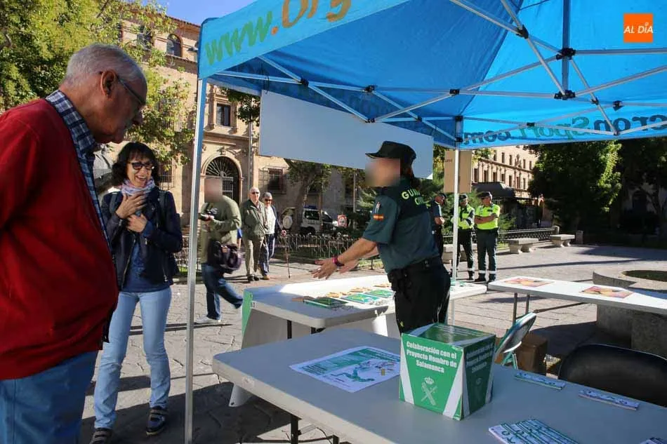 Foto 9 - La Guardia Civil se acerca a los m&aacute;s peque&ntilde;os en Los Bandos para explicar sus misiones