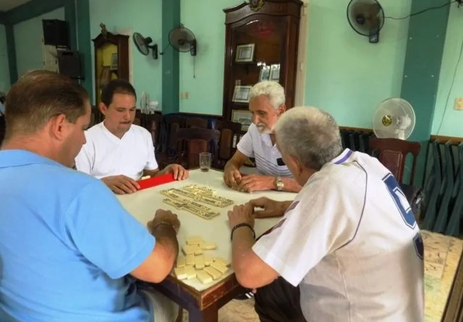 Foto 2 - El Club Villarino de La Habana celebra un Marat&oacute;n Recreativo  