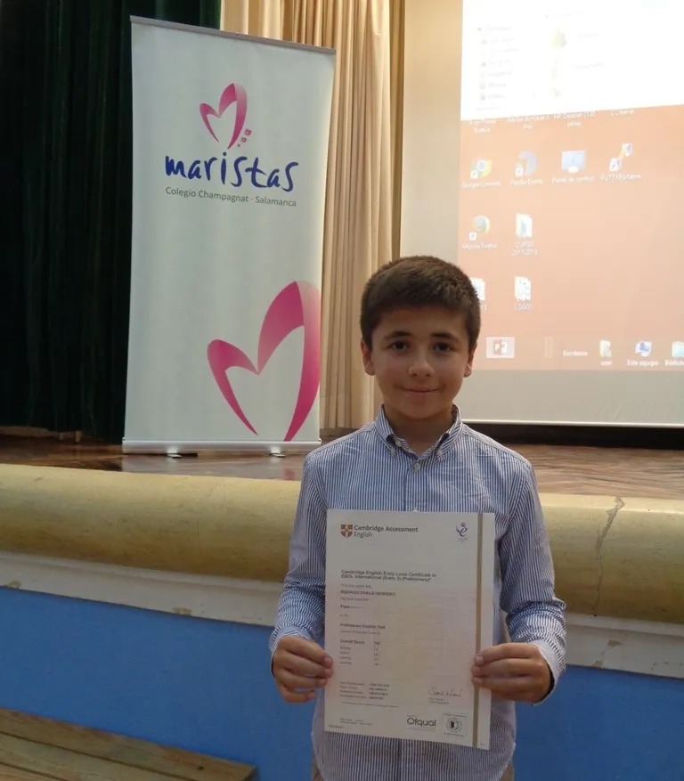 Foto 3 - M&aacute;s de 50 alumnos del colegio Marista Champagnat reciben sus acreditaciones Cambridge English&nbsp;