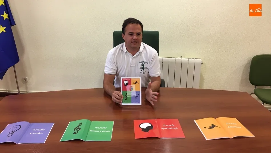 Ángel Molina,  alcalde de Castellanos de Moriscos