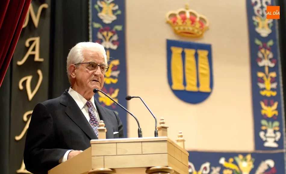 Pregón de El Viti en el Carnaval 2011 | Foto Adrián Martín