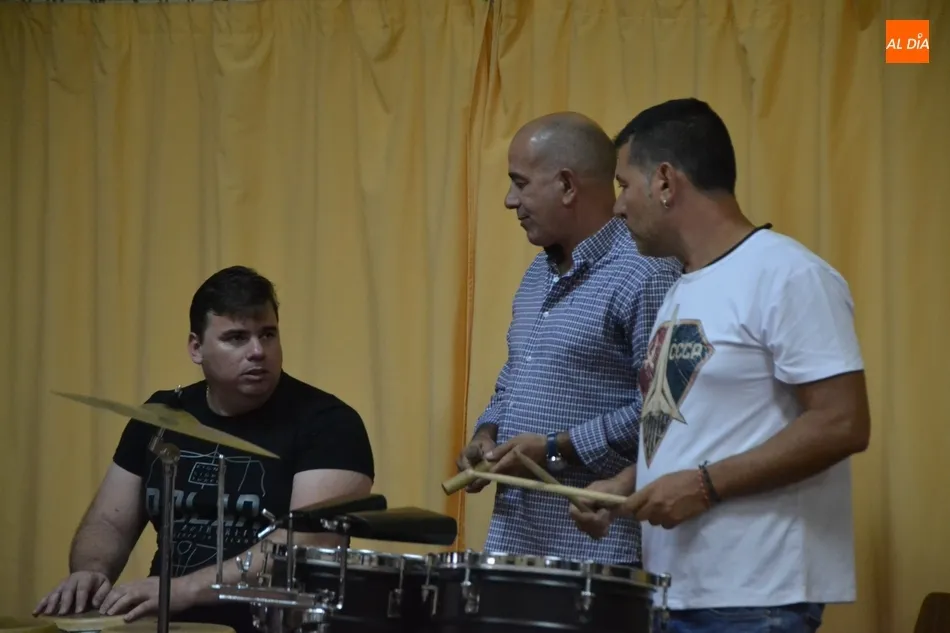 Foto 6 - Tarde de ritmos cubanos en el CSA Aldea de la mano de Dismer Hechavarria  