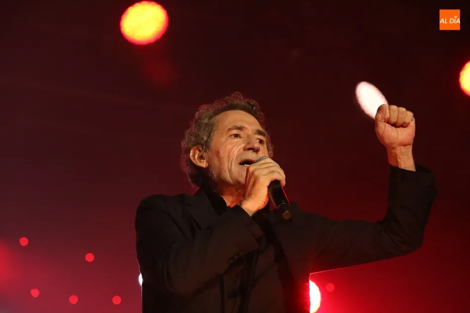 Foto 11 - El Miguel R&iacute;os de siempre destapa su lado m&aacute;s sinf&oacute;nico en el Multiusos