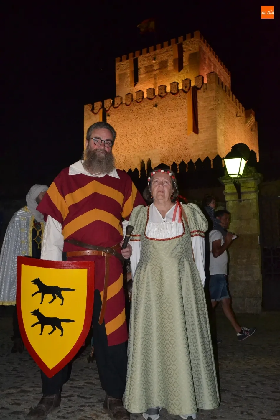 Foto 5 - Los Reyes Alfonso XI y Mar&iacute;a de Portugal hacen su entrada en la ciudad en loor de multitudes  