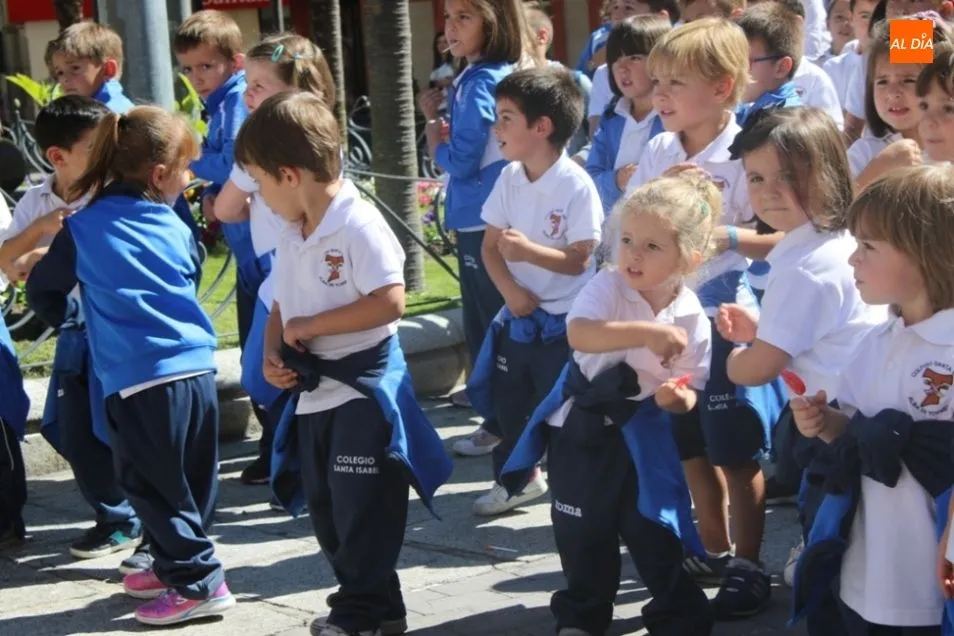 Foto 10 - El Colegio Santa Isabel celebra la festividad de San Francisco de As&iacute;s
