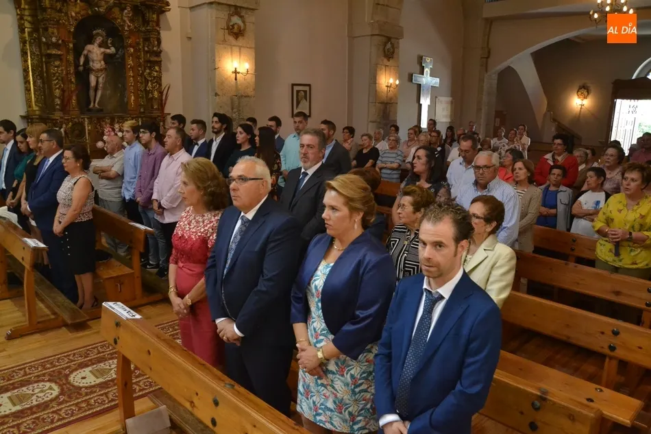 Foto 6 - Miguel &Aacute;ngel Garc&iacute;a Miguel preside su primera Eucarist&iacute;a  