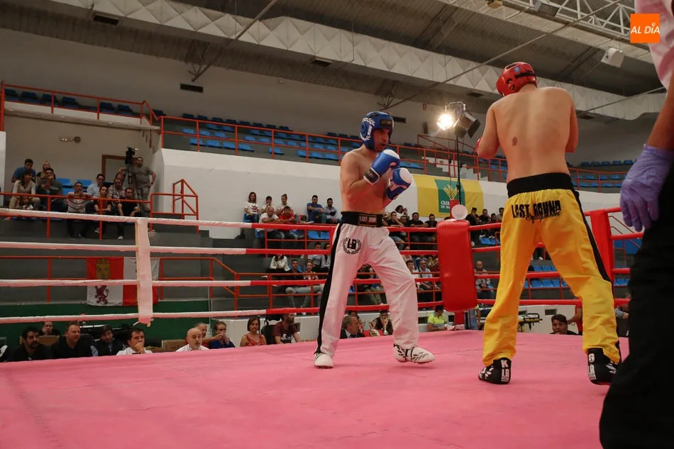 Foto 2 - La Alamedilla vive la gran Gala del Kickboxing Salmantino en su decimocuarta edici&oacute;n