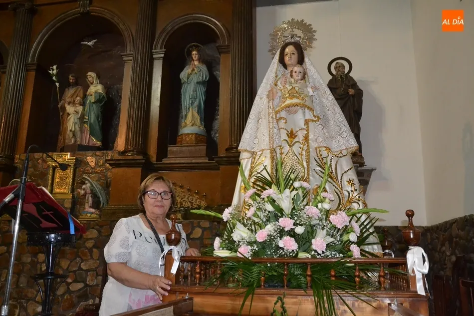 Foto 4 - El Puente inicia los festejos de la Virgen del Rosario poniendo a la venta 1.600 roscas  