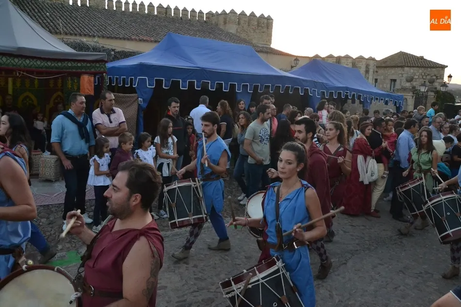 Foto 5 - Gran expectaci&oacute;n en las exhibiciones de cetrer&iacute;a de Las &Aacute;guilas de Valporquero  