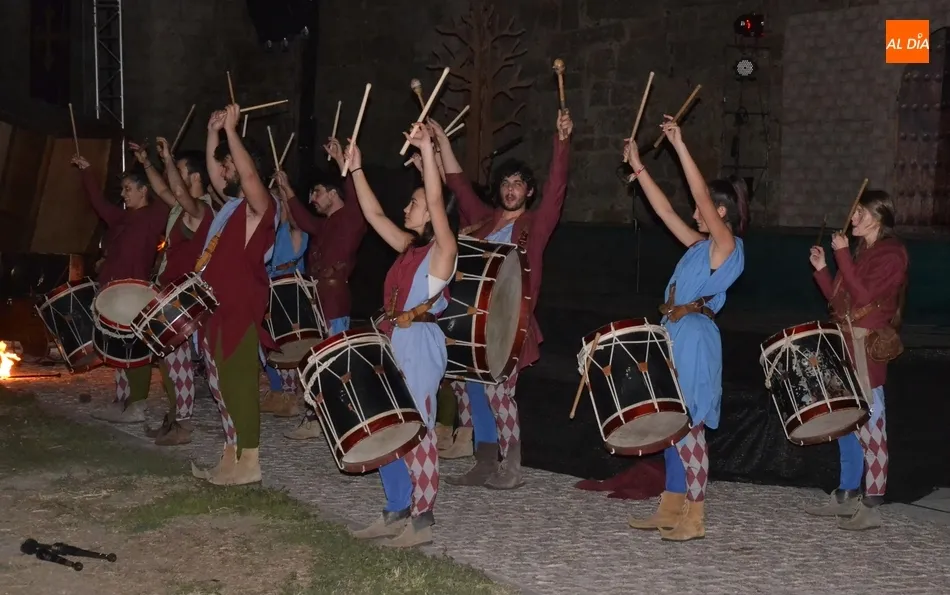 Foto 6 - El s&aacute;bado de Feria concluye con un espectacular n&uacute;mero de m&uacute;sica y fuego  