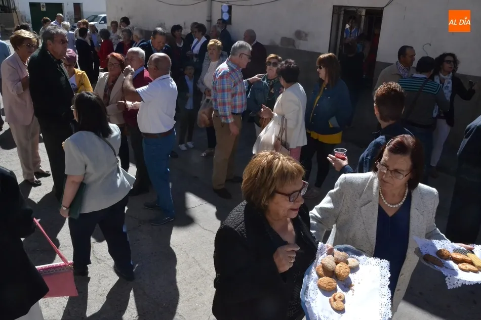 Foto 3 - Domingo Peinado dice adi&oacute;s a la Parroquia de Santa Marina durante la fiesta de la Virgen del...