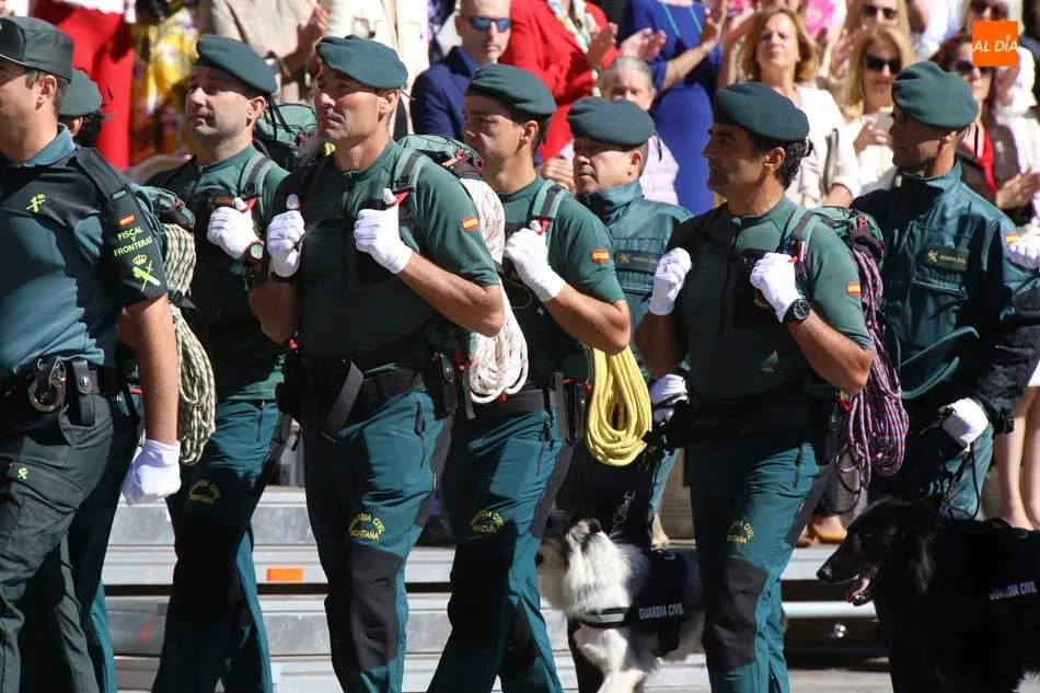 Foto 11 - La Guardia Civil, centro de todas las miradas en el &uacute;ltimo acto institucional en honor a su...