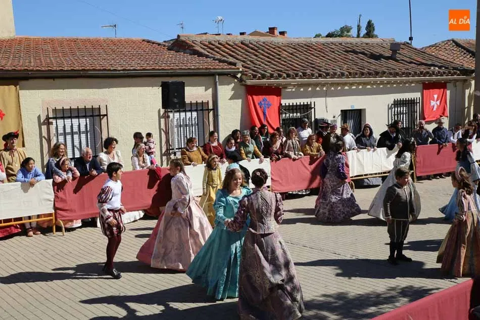Foto 11 - Aldeatejada viaja el pasado con la VII edici&oacute;n de sus V&iacute;speras Nupciales  