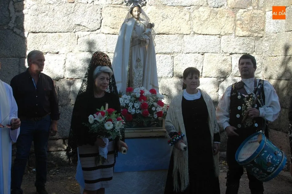 Foto 11 - Argentina pone Madrina a la Virgen del Rosario en Cabeza del Caballo