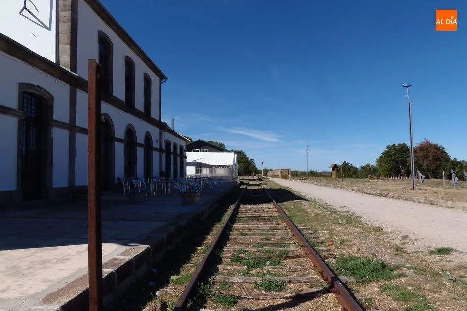 Foto 2 - El patrimonio ferroviario un activo que suma en los Caminos Naturales    &nbsp;