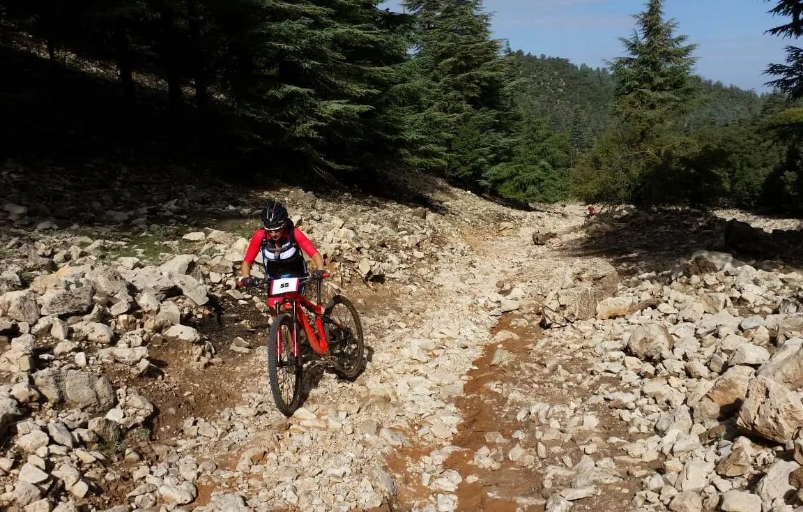 Foto 2 - Ainhoa Casta&ntilde;o y Roberto Calvo superan &ldquo;con nota&rdquo; la dur&iacute;sima 1&ordf; etapa de la Marruecos on...