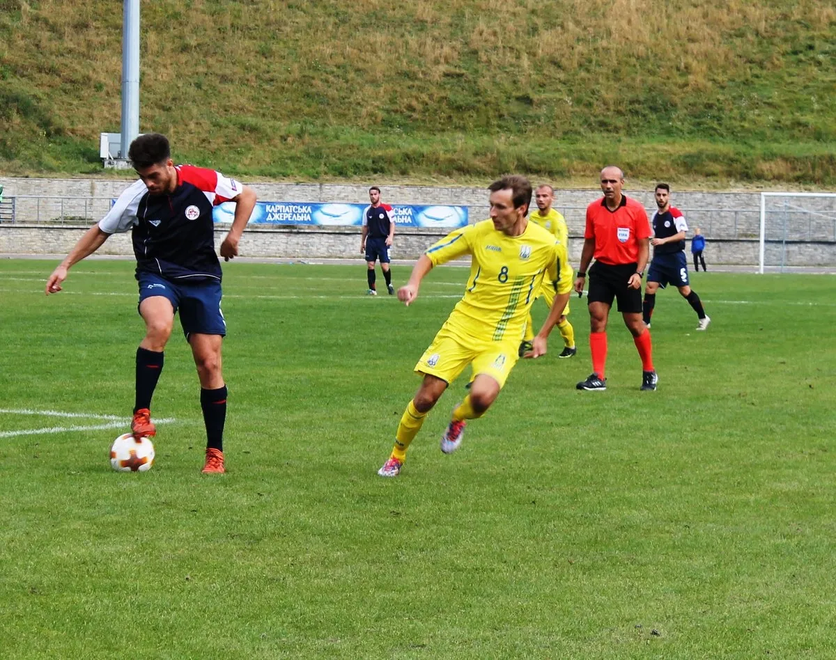 Foto 4 - Un gol de Lerma mete a Castilla y Le&oacute;n en la ronda final de la XI Copa de Regiones UEFA