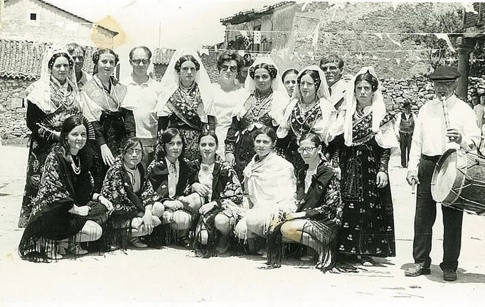 Foto 4 - La celebraci&oacute;n de Las Madrinas en Guadramiro contar&aacute; con el primer Certamen de Tamborileros  