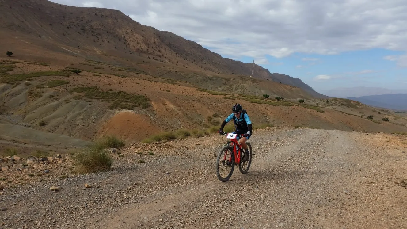 Foto 2 - Roberto Calvo y Ainhoa Casta&ntilde;o completan una etapa &lsquo;rompepiernas&rsquo; antes del gran marat&oacute;n  