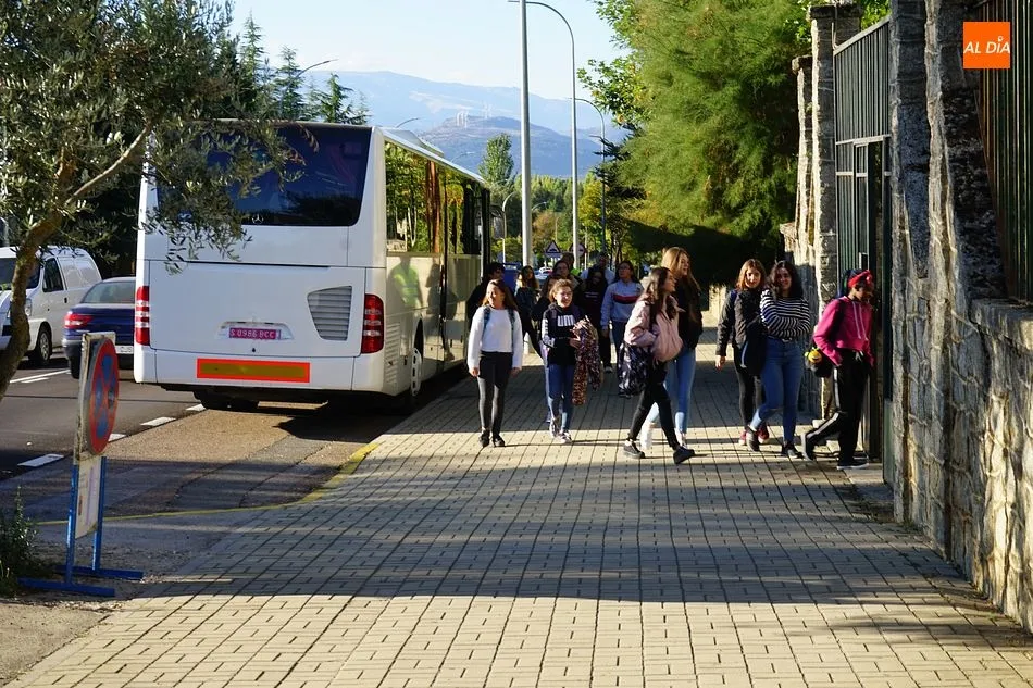Los alumnos graban hoy y mañana situaciones de riesgo en el transporte escolar para un vídeo divulgativo