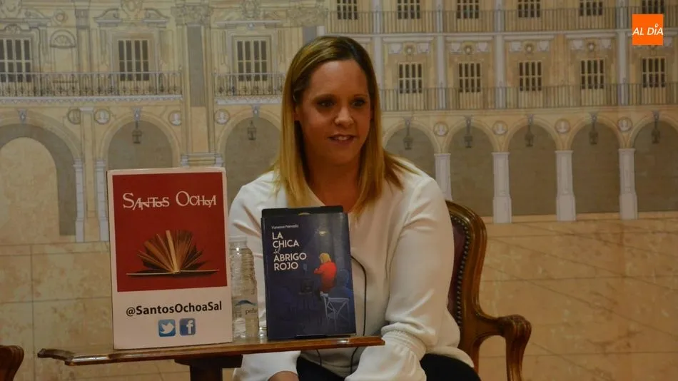 Vanessa Rodríguez Nevado durante la presentación de su libro en Santos Ochoa / Foto: Lydia González.