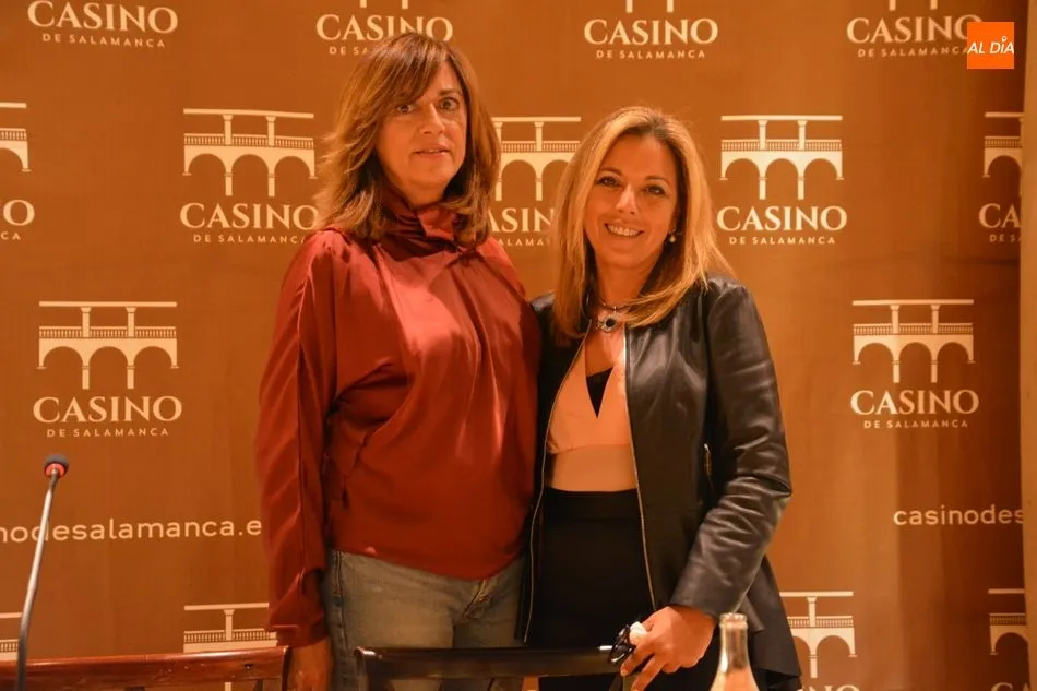 Foto 9 - Mar&iacute;a Teresa Terr&oacute;n, protagonista en el Casino de Salamanca con su conferencia &lsquo;Boca sin...