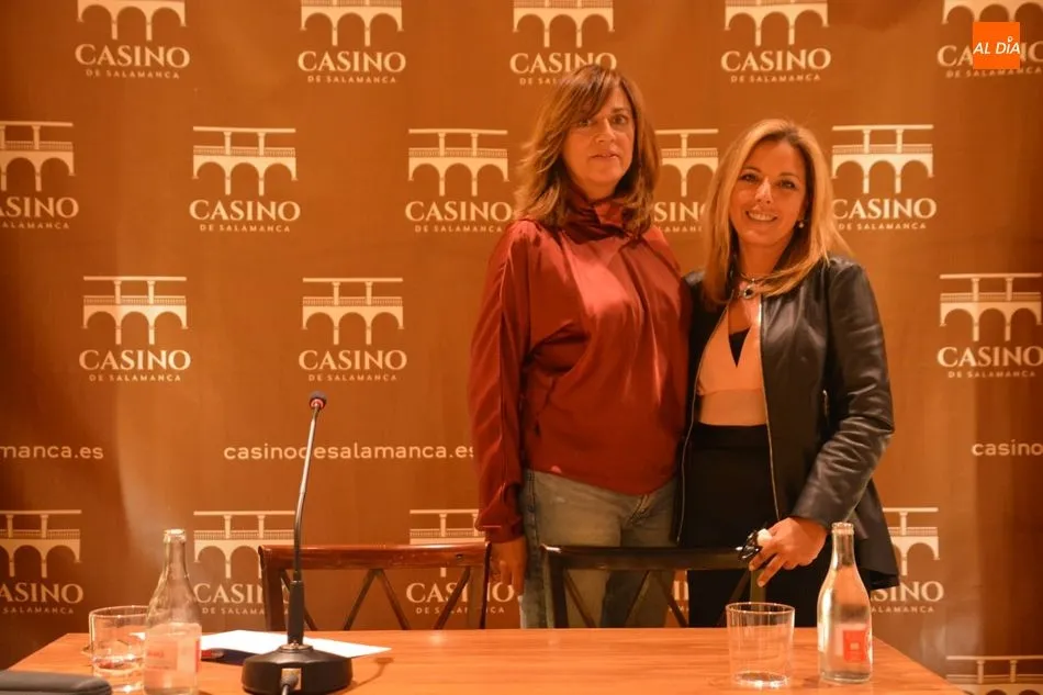 Foto 8 - Mar&iacute;a Teresa Terr&oacute;n, protagonista en el Casino de Salamanca con su conferencia &lsquo;Boca sin...