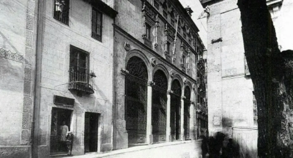 El Palacio de la Salina, historia y leyenda