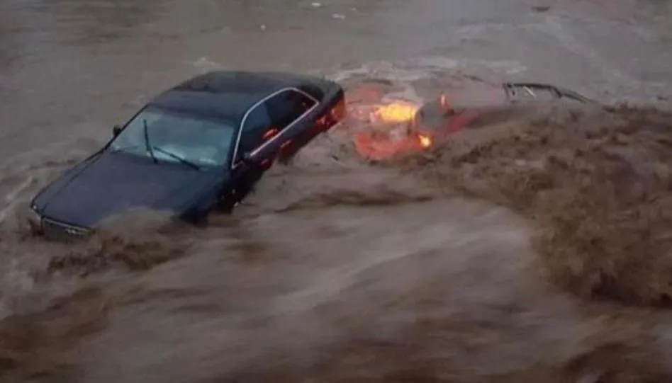 Se busca al menos a siete desaparecidos, un número que podría aumentar, y hay más de un centenar de personas desplazadas de sus domicilios y realojados