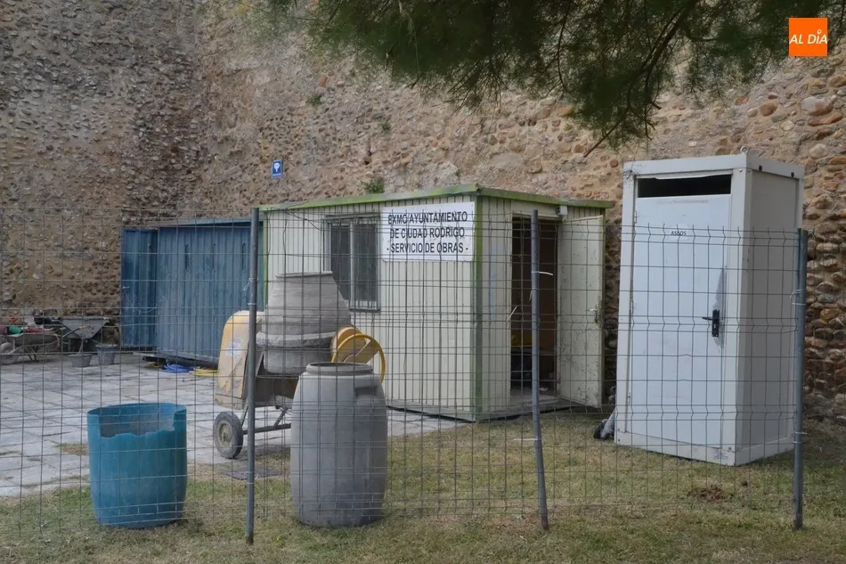 Foto 10 - En marcha las obras de la R&uacute;a del Sol y sus correspondientes cortes de tr&aacute;fico  