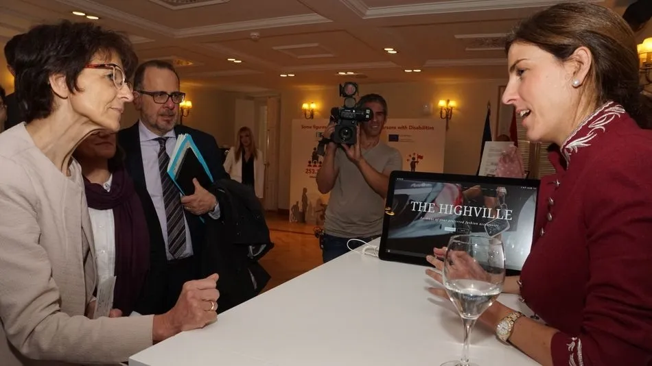 Este programa tiene como finalidad fomentar la creación de empleo y la mejora de la empleabilidad y la inserción sociolaboral