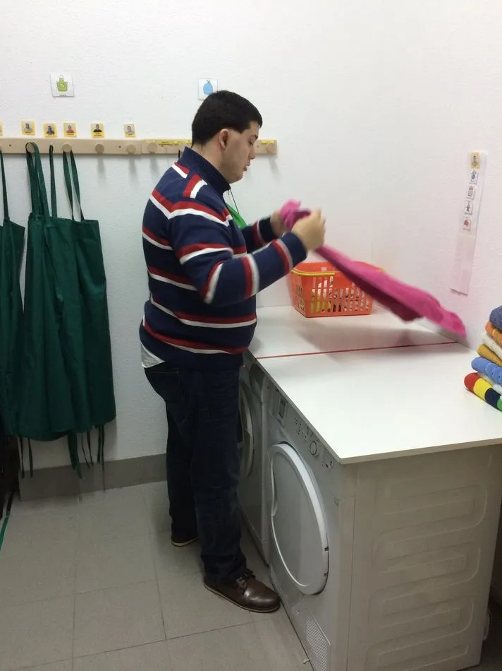 Foto 11 - La Asociaci&oacute;n Ariadna suma apoyos para acercar a j&oacute;venes con autismo al mundo laboral  