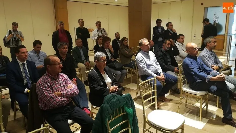 Foto 2 - Aquimisa Carbajosa pone de largo su nuevo proyecto con el ambicioso objetivo de disputar fase de...