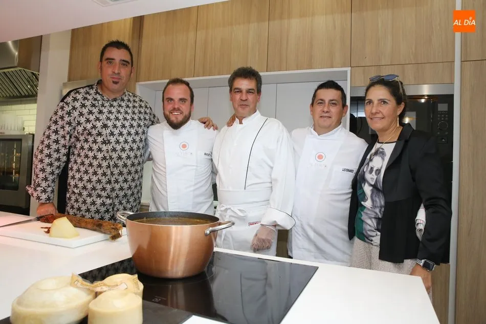Foto 7 - &lsquo;Al Punto&rsquo; se estrena en Salamanca con un nuevo universo multifunci&oacute;n de 96 metros cuadrados  