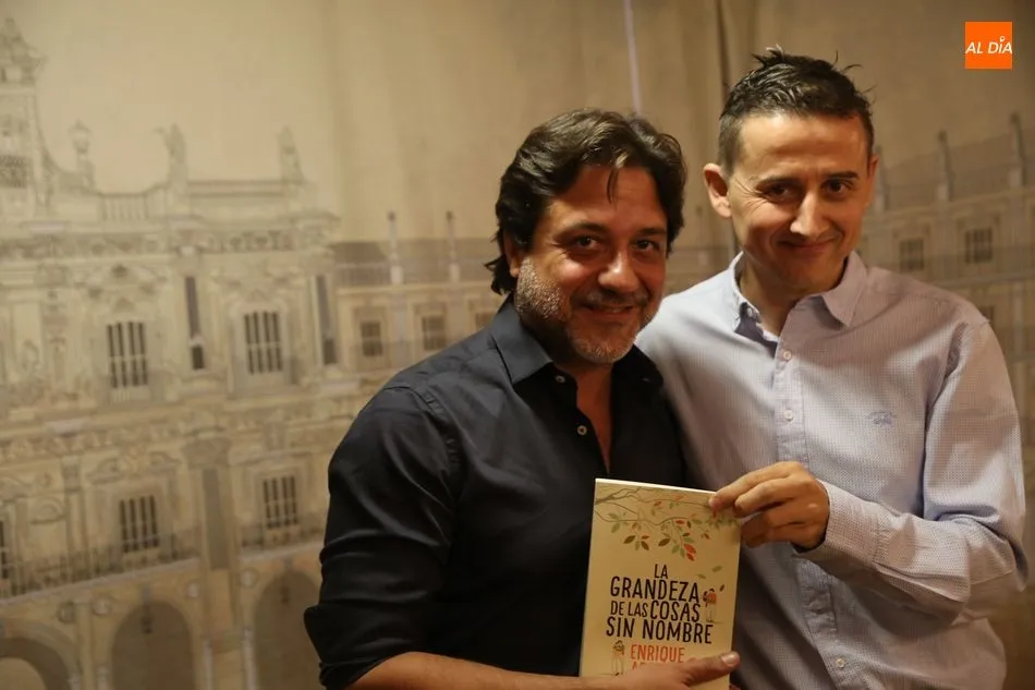 Foto 10 - Enrique Arce expone el valor de los detalles&nbsp;en &lsquo;La grandeza de las cosas sin nombre&rsquo;  