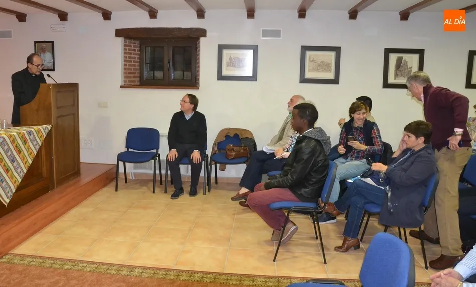 Foto 8 - Tres misioneros relatan su experiencia en Colombia, Ecuador y Zimbabue  