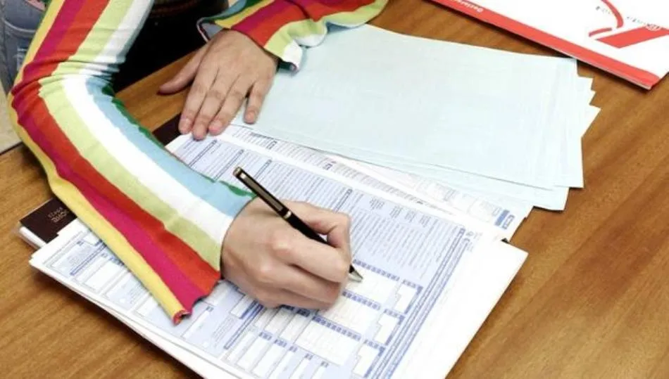 Los contribuyentes que incluyeron la prestación por maternidad en sus declaraciones de IPRF de los ejercicios 2014, 2015, 2016 y 2017 (los anteriores han prescrito), tienen derecho a esta devolución por parte de Hacienda