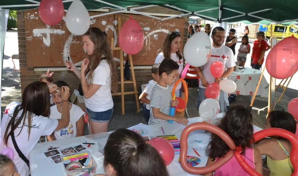 Actividades de Cruz Roja con niños el último Martes Chico