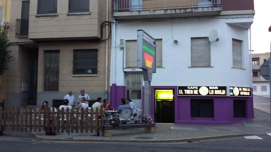 Foto 2 - El Pub London, ganador del concurso municipal de terrazas