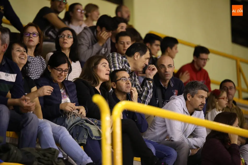 Foto 5 - Gran partido de La Antigua Tormes para sumar ante Gij&oacute;n su primer triunfo en la categor&iacute;a (80-64)
