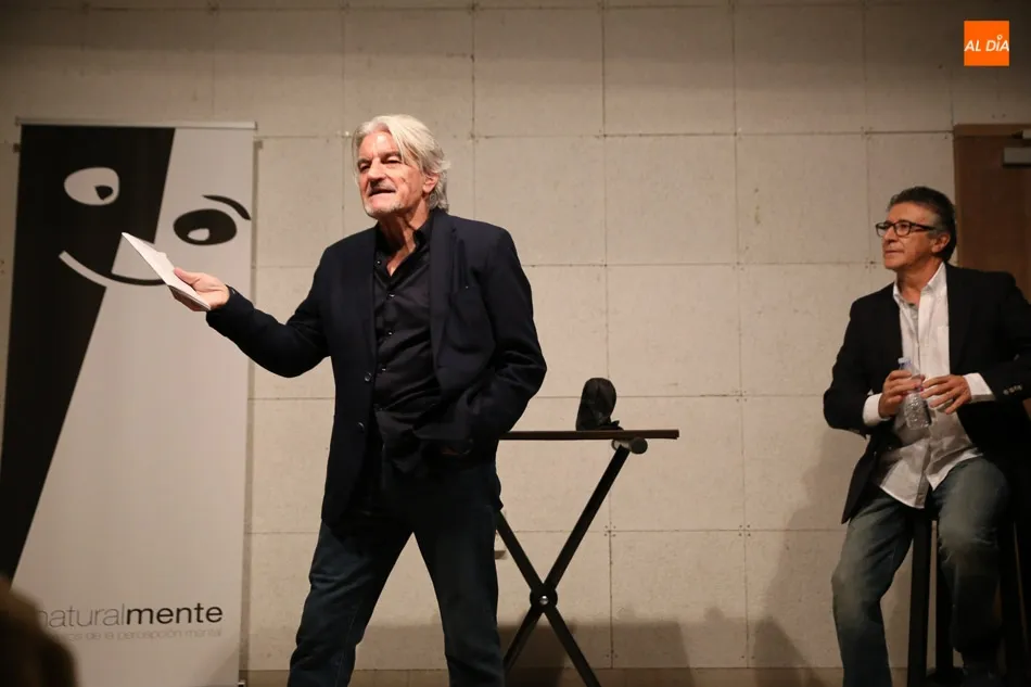Foto 8 - Ciencia y teatro se dan la mano en la Biblioteca de la Casa de las Conchas a trav&eacute;s de M&aacute;gicamente
