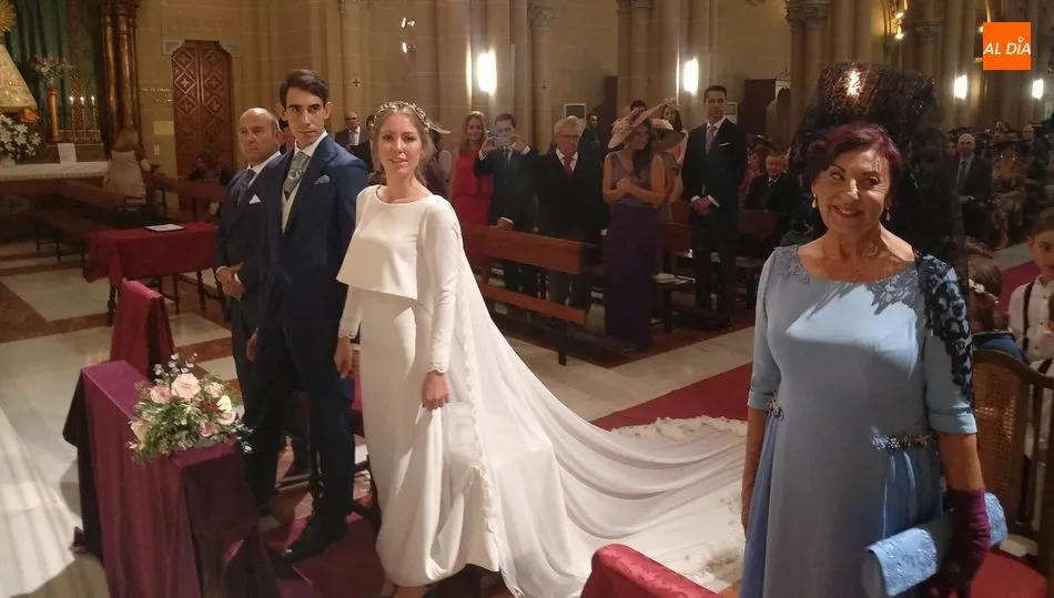 Saúl Jiménez Fortes y Mabel Cáceres se casan  