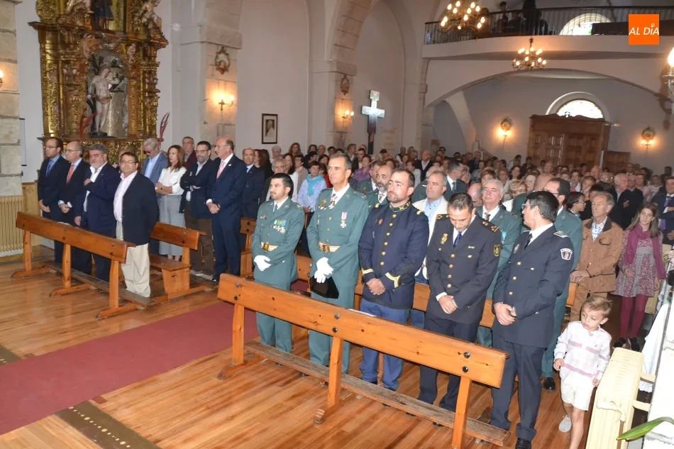 Foto 7 - La fiesta de la Guardia Civil recupera el ritmo tradicional tras la exaltaci&oacute;n patri&oacute;tica del...