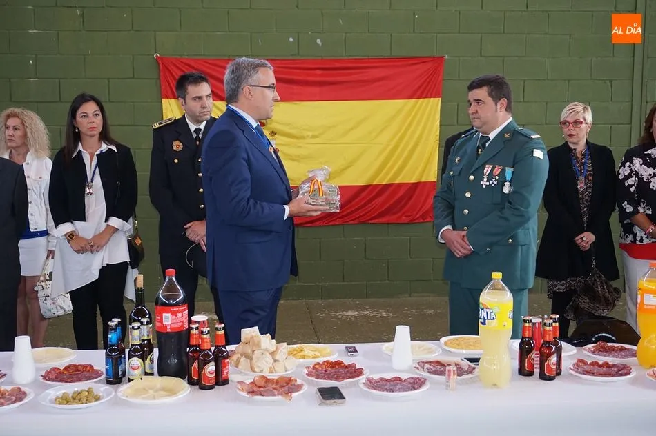 Foto 7 - Los guijuelenses rinden homenaje a la Virgen del Pilar