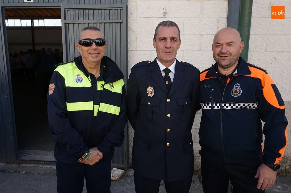 Foto 3 - Los guijuelenses rinden homenaje a la Virgen del Pilar
