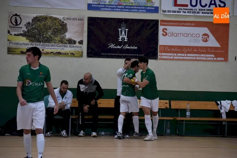 Foto 6 - El Piensos Dur&aacute;n Albense se da un fest&iacute;n contra el Zamora (7-2)