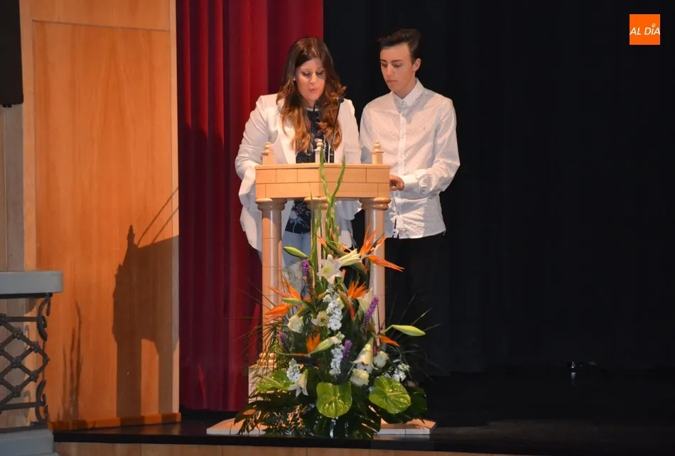 Foto 4 - La familia Providente se re&uacute;ne para abrir el 50&ordm; aniversario de la llegada de las Misioneras a la ...