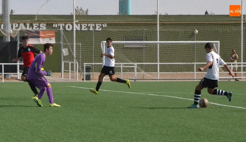Foto 8 - [MARCADOR 13|14 OCT] El Cadete del Ciudad Rodrigo consigue su 1&ordf; victoria con goleada incluida  