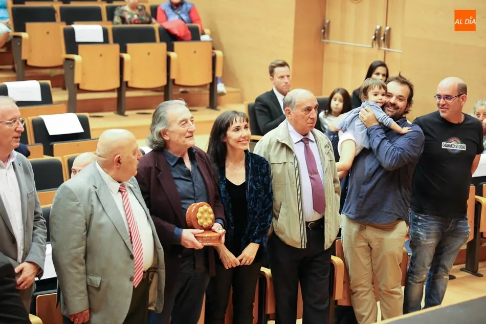 Foto 5 - El actor argentino Emilio Linder recibe el Premio de Honor de la III Edici&oacute;n del FICMA  