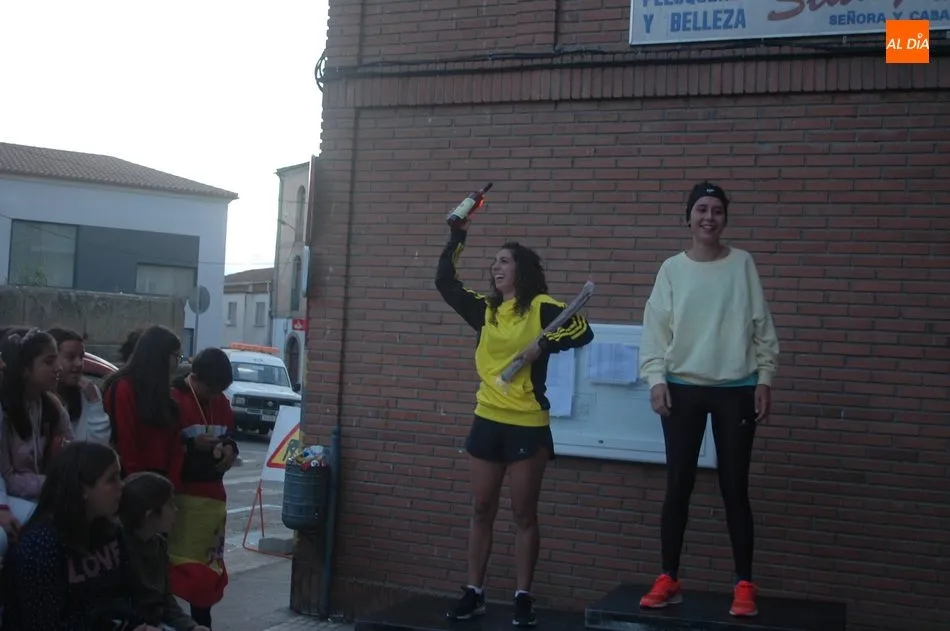 Foto 10 - Antonio Cerezo y Ver&oacute;nica S&aacute;nchez se imponen en la III Carrera de Vitigudino  